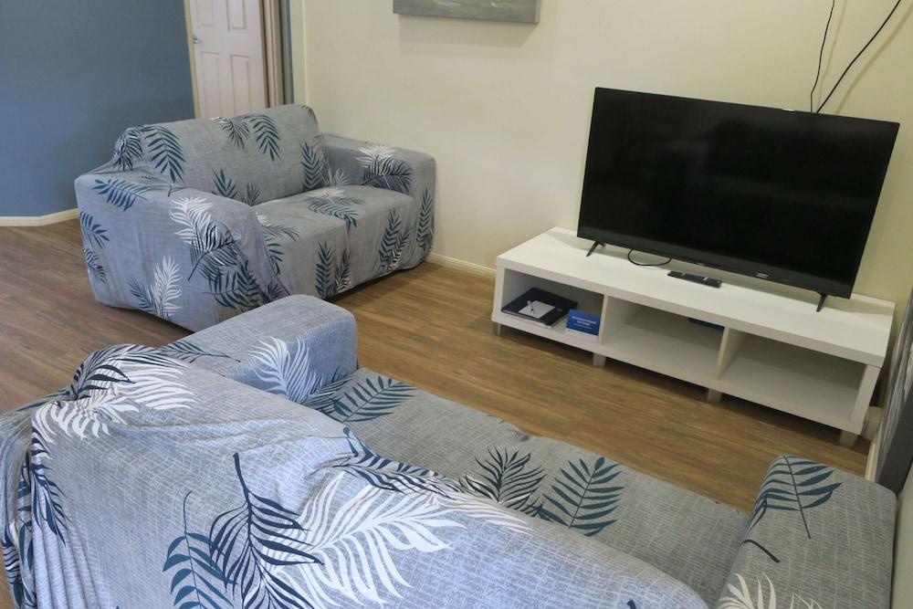 Caboolture Central Motor Inn, Sure Stay Collection By BW Екстериор снимка