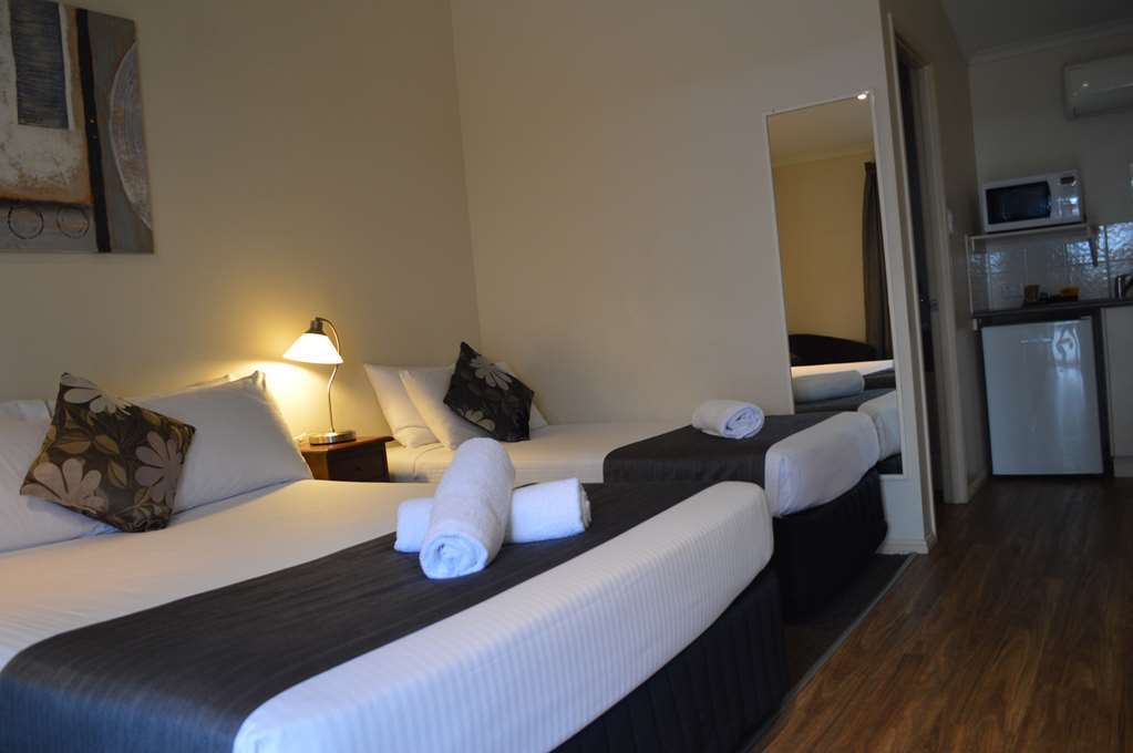 Caboolture Central Motor Inn, Sure Stay Collection By BW Екстериор снимка